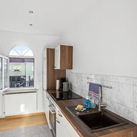 Awesome In With Kitchen Apartment *